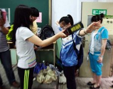 手持金屬探測(cè)器相對(duì)于安檢門的優(yōu)勢(shì)是什么？